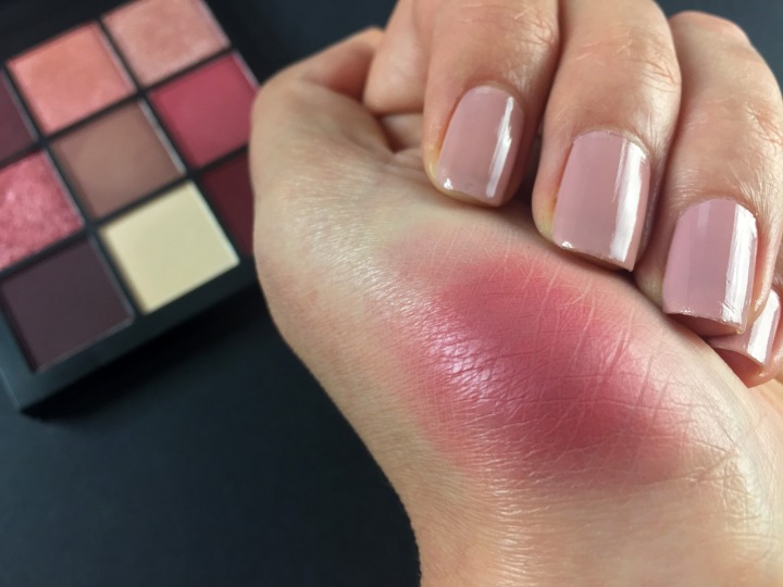 mauve obsessions swatch 6makeuspinner.JPG